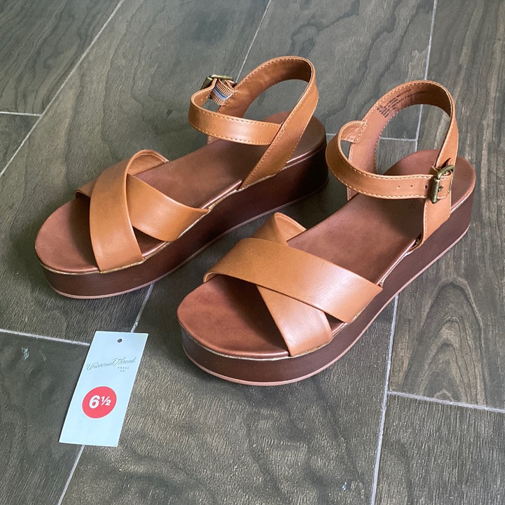 Universal Thread Womens Billi Platform Sandals, Cognac Size 6 1/2